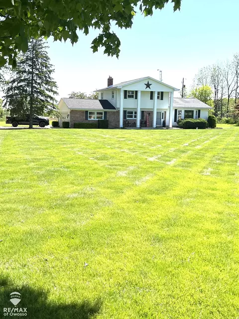 6255 Byron, Durand, MI 48429