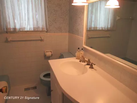 1052 Carter, Flint, MI 48532 photo 11