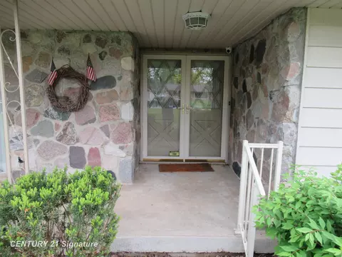 1052 Carter, Flint, MI 48532 photo 7