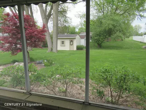 1052 Carter, Flint, MI 48532 photo 27