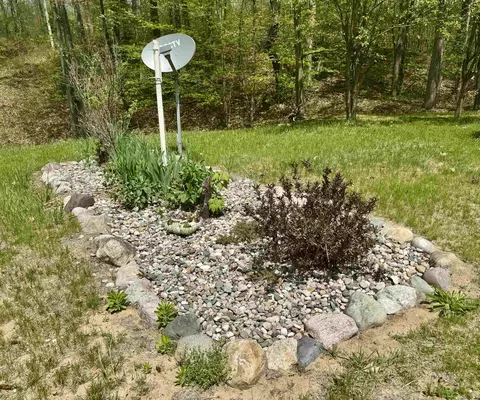 Exterior - 2331 E Monroe, Harrison, MI 48625 photo 5 of 9