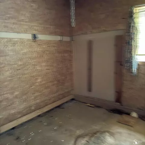 Bedroom - 546 N M-30, Gladwin, MI 48624 photo 1 of 7