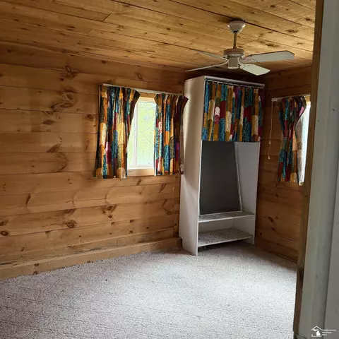 Bedroom - 546 N M-30, Gladwin, MI 48624 photo 7 of 7