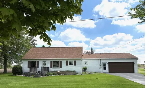 1136 N Finn, Essexville, MI 48732