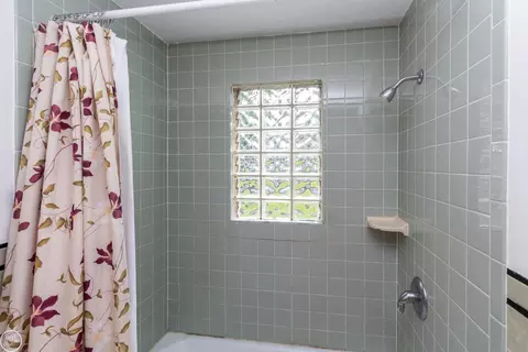 Bath - 1816 Saint Clair, Algonac, MI 48001 photo 2 of 2