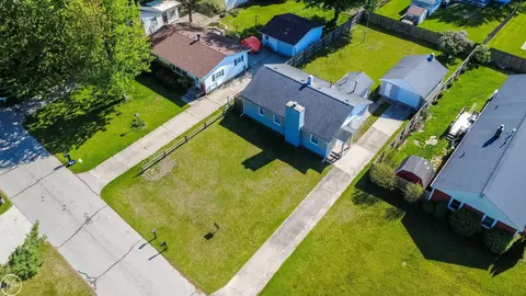 View/Area - 1816 Saint Clair, Algonac, MI 48001 photo 2 of 17