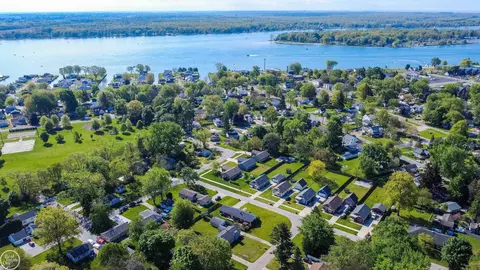 View/Area - 1816 Saint Clair, Algonac, MI 48001 photo 9 of 17