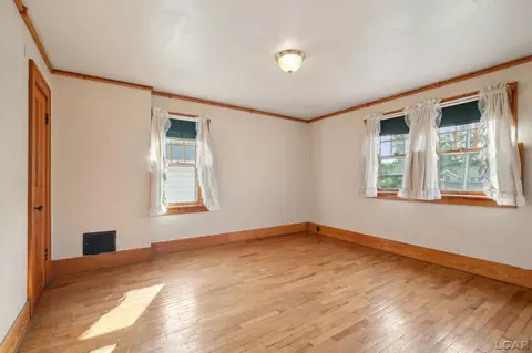 Bedroom - 132 E Michigan, Clinton, MI 49236 photo 7 of 11