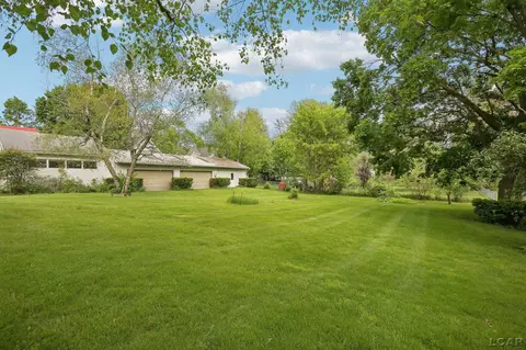 Exterior - 132 E Michigan, Clinton, MI 49236 photo 4 of 7
