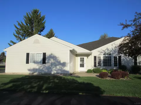 1303 Carriage #13C, Tecumseh, MI 49286