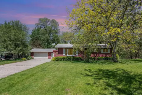 11420 Lakefield, Saint Charles, MI 48655