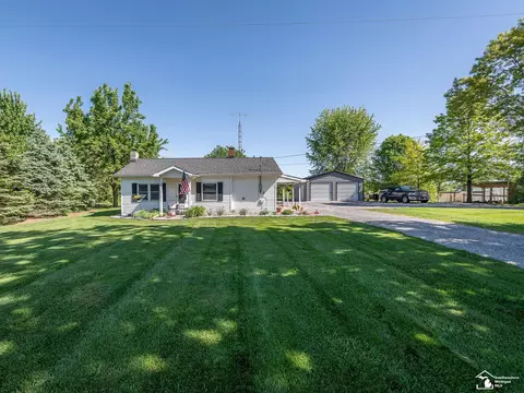 12370 Ida W, Petersburg, MI 49270