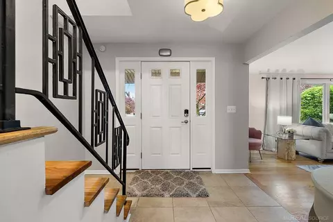 Entry Way - 939 Ballantyne, Grosse Pointe Shores, MI 48236 photo 1 of 1
