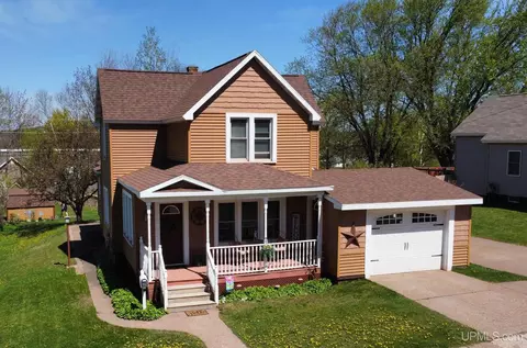 119 Ridge, Negaunee, MI 49866