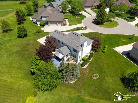 979 Tottenham, Monroe, MI 48161 photo 35