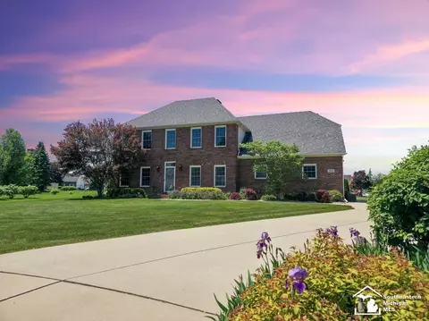 979 Tottenham, Monroe, MI 48161 photo 38