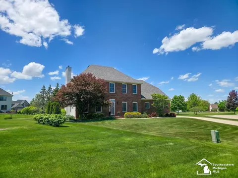 979 Tottenham, Monroe, MI 48161 photo 32