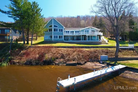 18918 Canal, Houghton, MI 49931