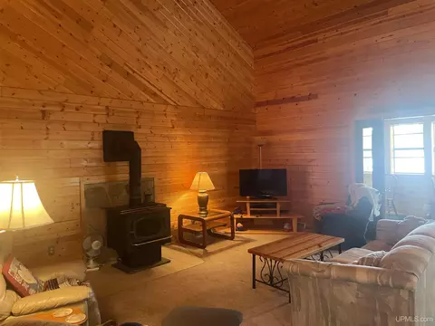 17007 Nevins Lake Road, Shingleton, MI 49884 photo 6