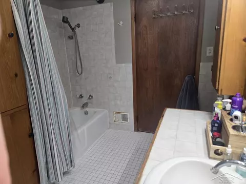 Bath - 3775 N Hemlock, Hemlock, MI 48626 photo 2 of 2