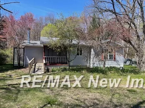 1944 S M 18, Gladwin, MI 48624