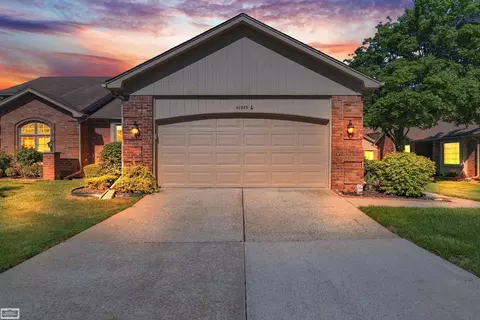 40923 E Rosewood, Clinton Township, MI 48038