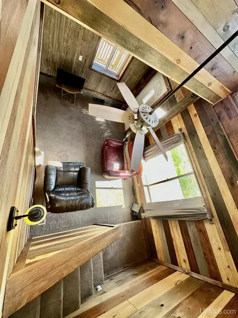 Living - 518 Lynn, Munising, MI 49862 photo 2 of 2