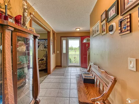 12667 Exeter, Carleton, MI 48117 photo 4