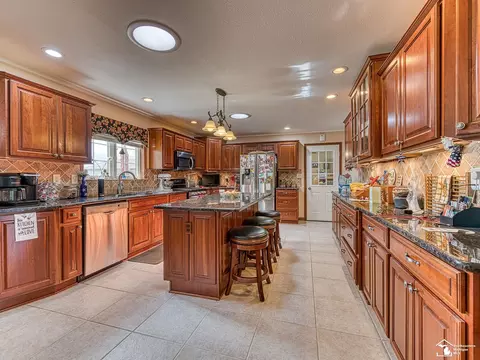 12667 Exeter, Carleton, MI 48117 photo 9