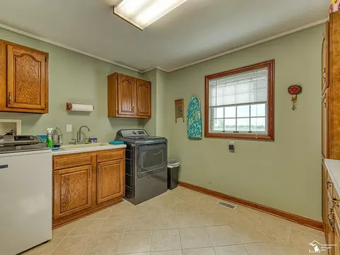 12667 Exeter, Carleton, MI 48117 photo 18