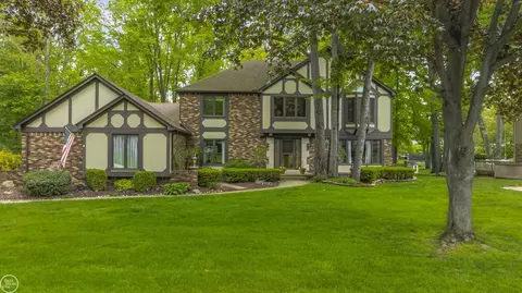53638 Sherwood, Shelby Township, MI 48315
