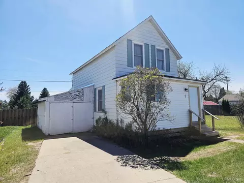 67 E Stephenson, Gwinn, MI 49841