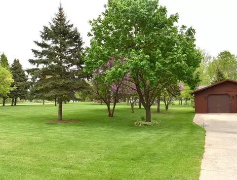 5730 Royal, Gladwin, MI 48624 photo 8