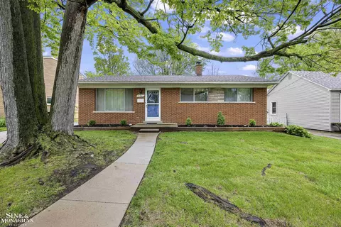 21905 Shady, Saint Clair Shores, MI 48080