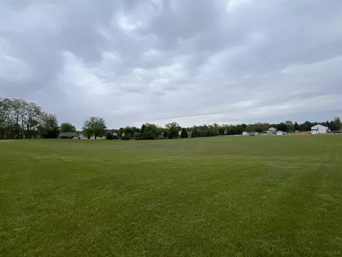 6000 S Occidental, Tecumseh, MI 49286 photo 2