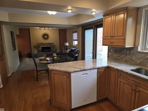 45984 Hollowoode, Macomb, MI 48044 photo 13
