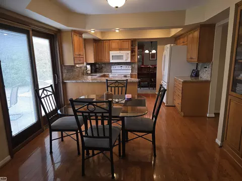 45984 Hollowoode, Macomb, MI 48044 photo 17