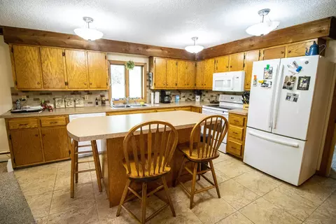 5377 E Vienna, Clio, MI 48420 photo 9