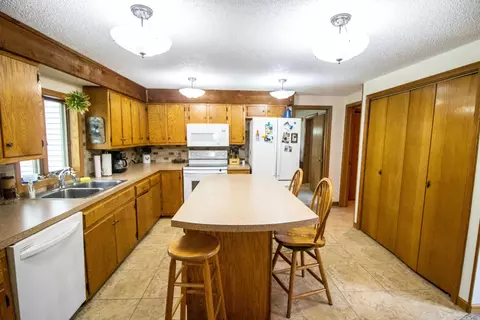 5377 E Vienna, Clio, MI 48420 photo 11