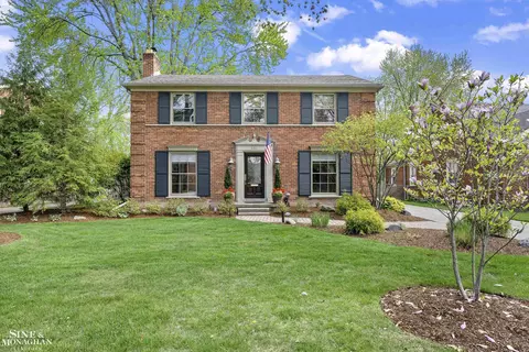 838 Lakeland, Grosse Pointe, MI 48230
