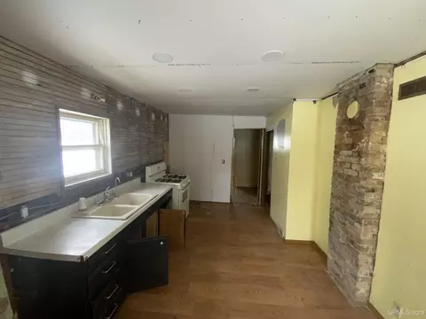 Entry Way - 485 County Road Paj, Ishpeming, MI 49849 photo 2 of 3
