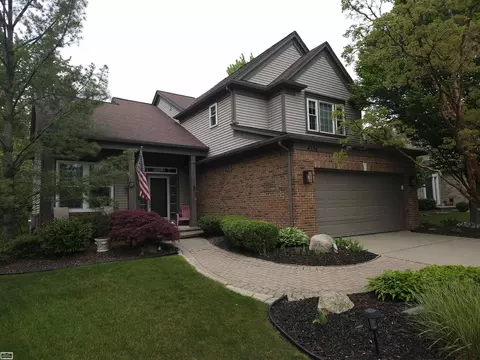 4324 Clear Crk, Oakland Township, MI 48306