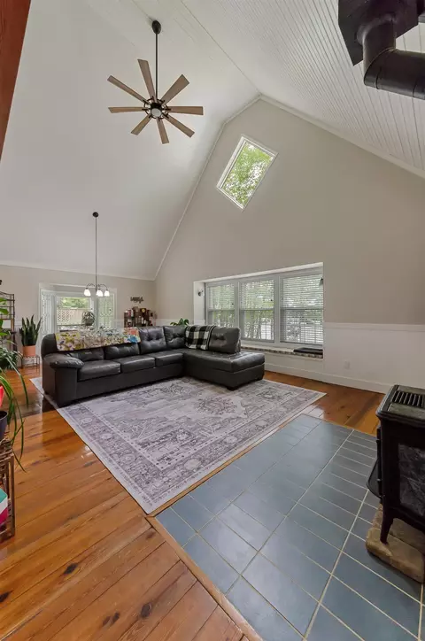 1996 N Salisbury, Gladwin, MI 48624 photo 12