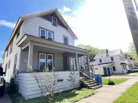 131 W Arch, Marquette, MI 49855