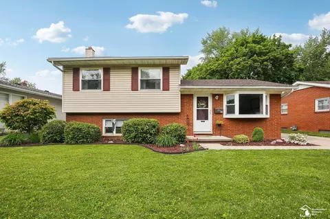817 Lavender, Monroe, MI 48162