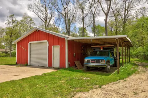 3909 Higgins, Vassar, MI 48768 photo 32