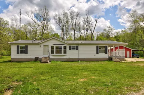 3909 Higgins, Vassar, MI 48768 photo 5