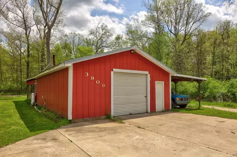3909 Higgins, Vassar, MI 48768 photo 30