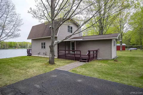 179 Camp Lk, Iron River, MI 49935
