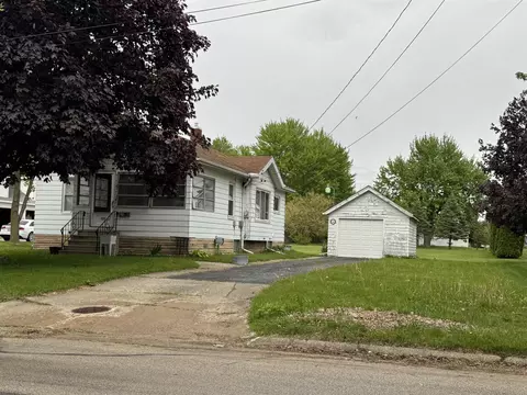 1805 Michigan, Bay City, MI 48708